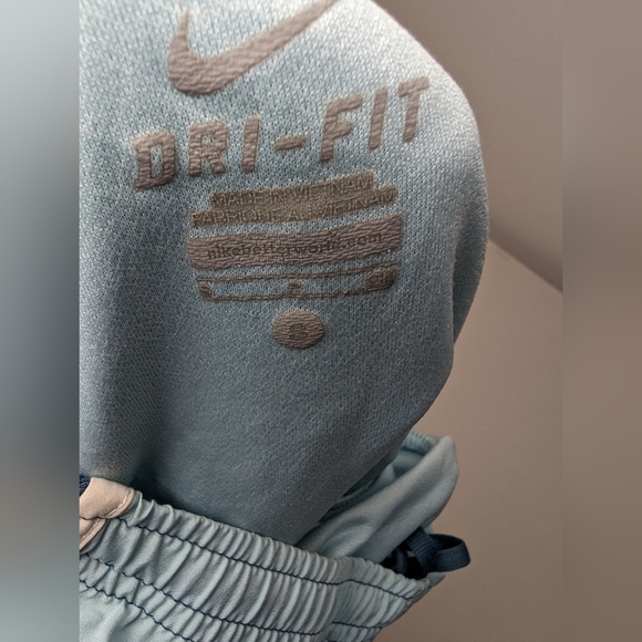 Nike Women's Small Dri-Fit Shorts Dark and Light Blue - Picture 5 of 14